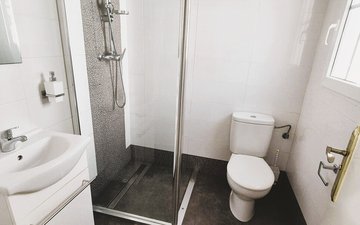 Property slide 27