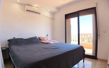 Property slide 14