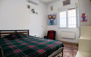 Property slide 16