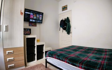 Property slide 17
