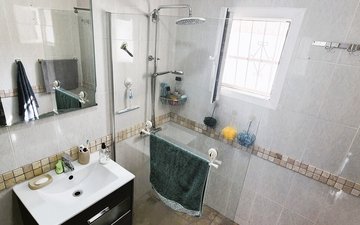 Property slide 19