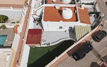 Property slide 4