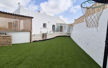 Property slide 28