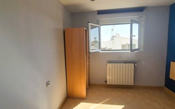 Property slide 27