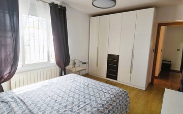 Property slide 21