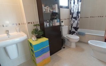 Property slide 31