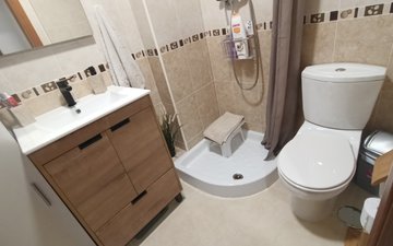 Property slide 25