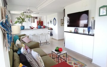 Property slide 8