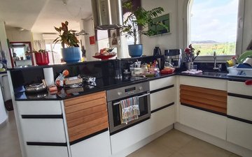 Property slide 15