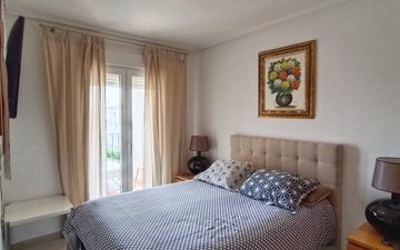 Property slide 25