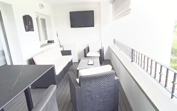 Property slide 15