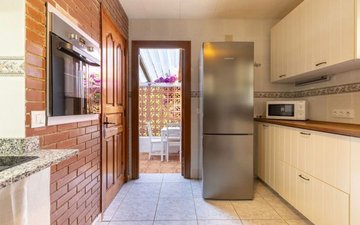 Property slide 24