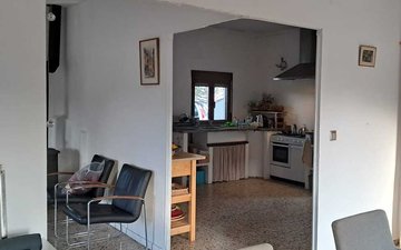 Property slide 22