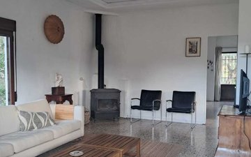 Property slide 18