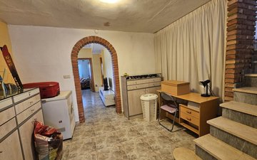 Property slide 14
