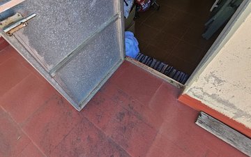 Property slide 48