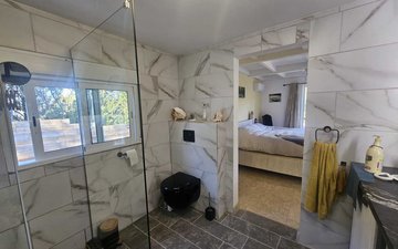Property slide 22
