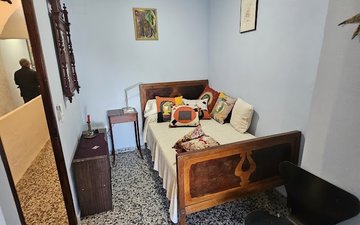Property slide 28