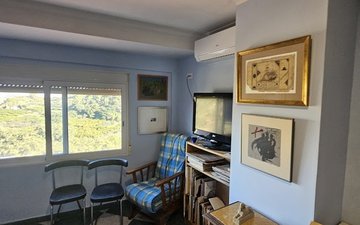 Property slide 31