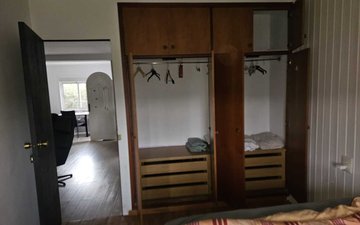 Property slide 32
