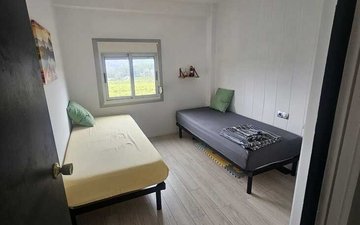 Property slide 39
