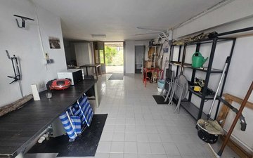 Property slide 48