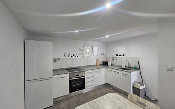 Property slide 46