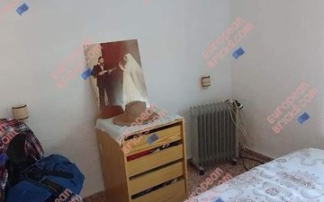 Property slide 21