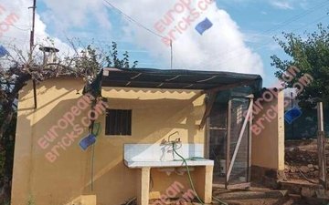 Property slide 32