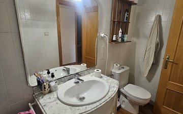 Property slide 24