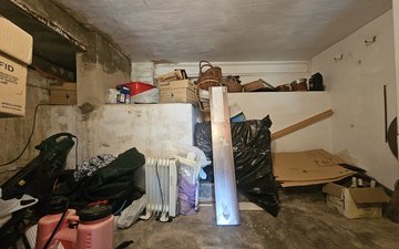 Property slide 34