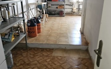 Property slide 40