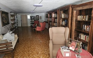 Property slide 41