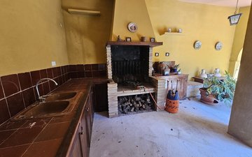 Property slide 48