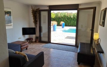 Property slide 44