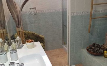 Property slide 48