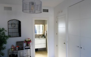 Property slide 21