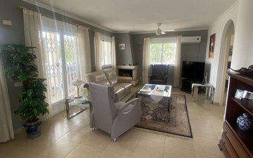 Property slide 28