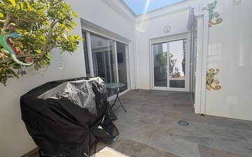 Property slide 18