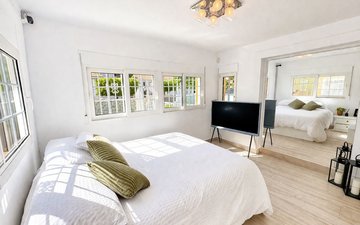 Property slide 14