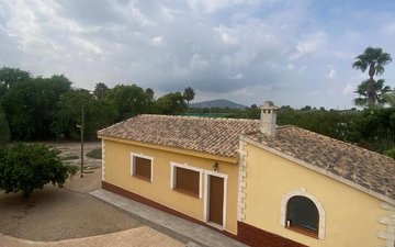 Property slide 36