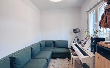 Property slide 19