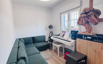 Property slide 20