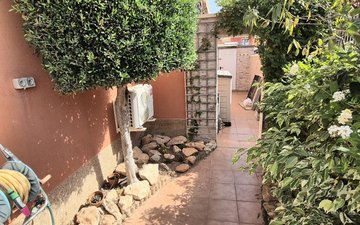 Property slide 29