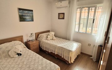 Property slide 10