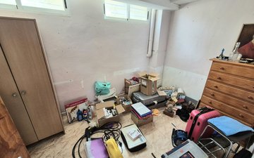 Property slide 25