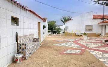 Property slide 20