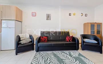 Property slide 4