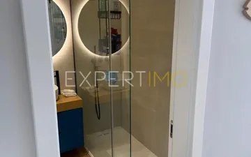 Property slide 21