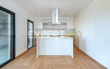 Property slide 6